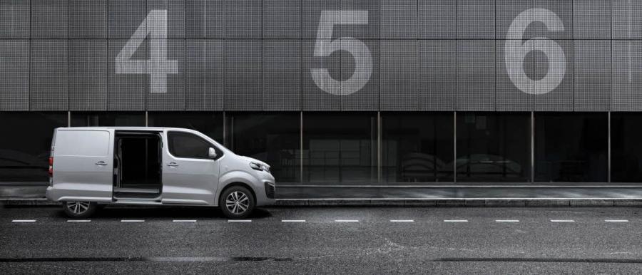  Peugeot Expert 2016 года  (фото 27 из 48)